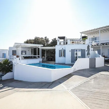 Lov Ammos Mykonos Town