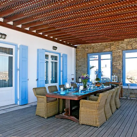 Lov Ammos * Mykonos Town